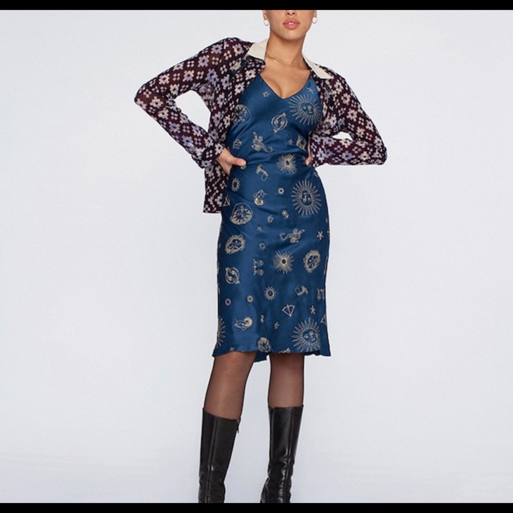 Realisation Par Zodiac Dress
